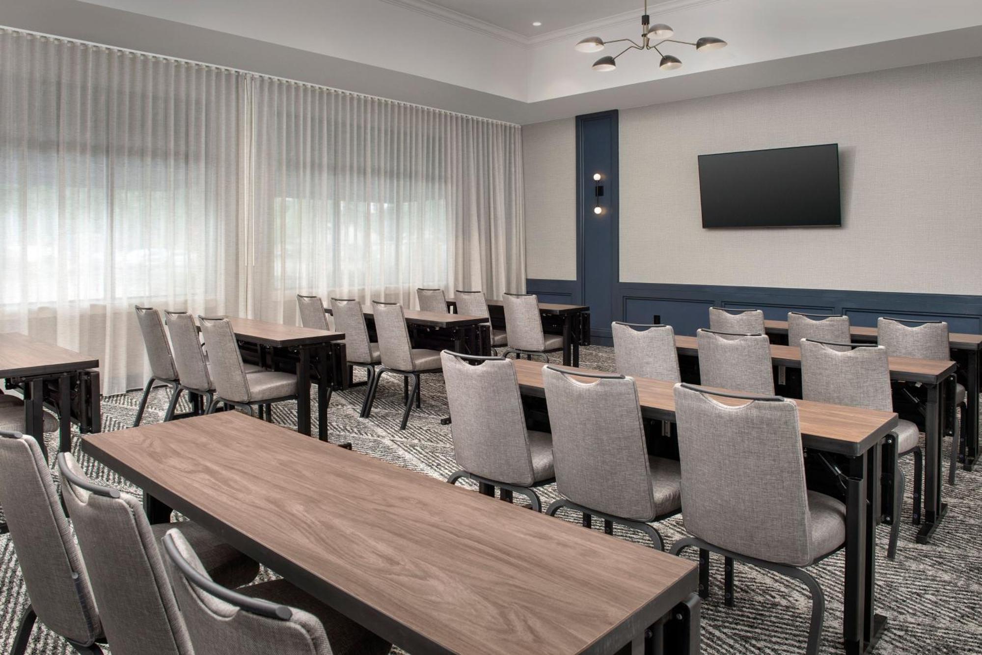 Courtyard By Marriott Savannah Downtown - Historic District Exterior foto