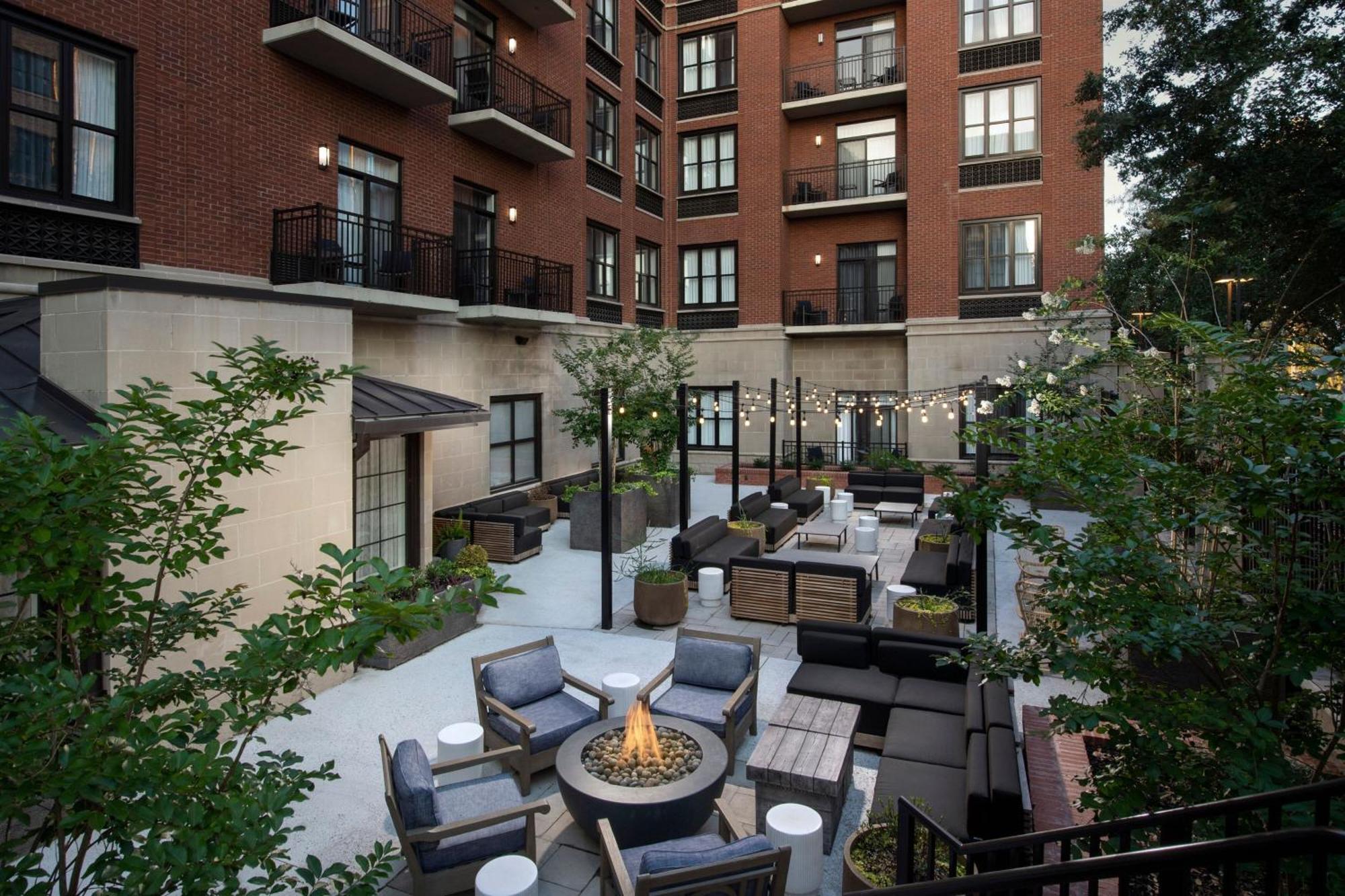 Courtyard By Marriott Savannah Downtown - Historic District Exterior foto